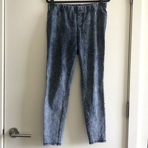 Forever 21 Acid Wash Legging